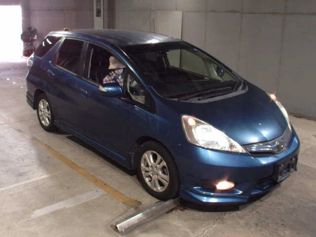 Honda Fit Shuttle GP2 2012